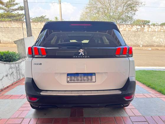 PEUGEOT 5008 1.6 GRIFFE PACK THP 16V GASOLINA 4P AUTOMÁTICO
